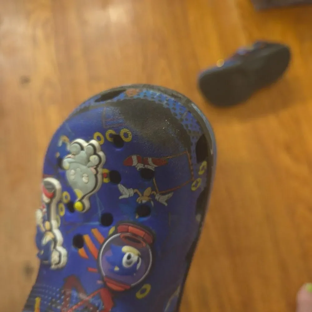 Crocs Sonic the Hedgehog Classic Clogs Kids C11 Blue Jibbitz Tails Sega